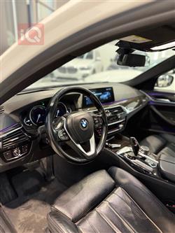 بی ئێم دەبڵیو سیریەس 5